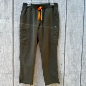 ❌SOLD❌FIGS Technical Collection Olive Green Scrub Pants Drawstring Pockets Split
